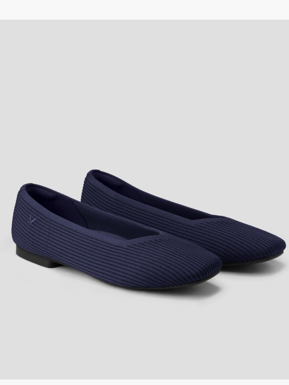 Vivaia Margot 2.0 Square Toe Flats Womens 8.5 US 39.5 Navy V-Cut Square Toe
